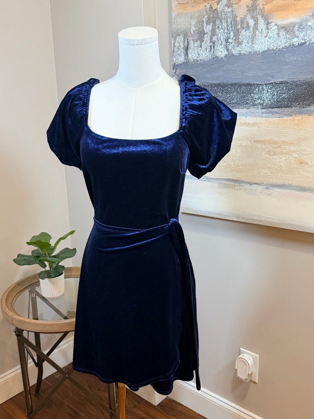 Trixxi‎ Deep Navy Velvet Puff-Sleeve Wrap Mini Dress